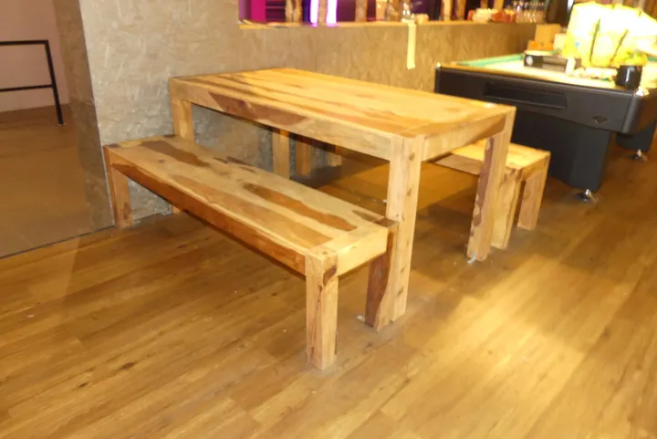 KARE Design - Tisch mit 2x Bank Maße in cm ca. 160 x 81 x 76